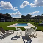 Individuel Rez De Jardin 3 A 5 Personnes Proche Albi 公寓
