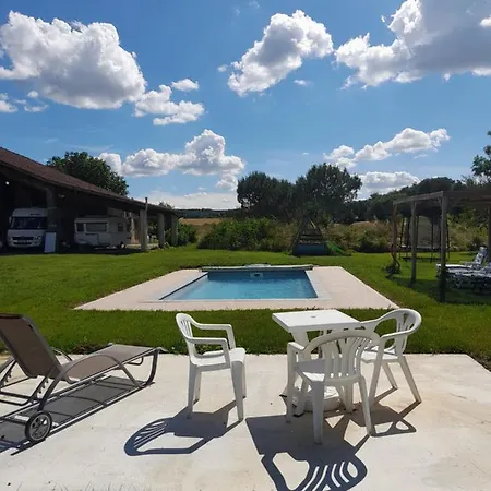 Individuel Rez De Jardin 3 A 5 Personnes Proche Albi Lejlighed